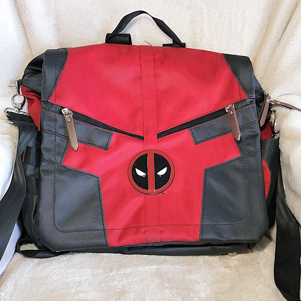 Rare Marvel Deadpool Convertible Backpack / Messe… - image 1
